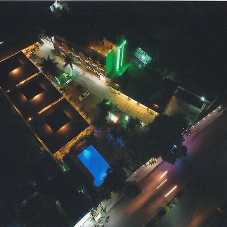 Hotel Juno Pakokku Extérieur photo