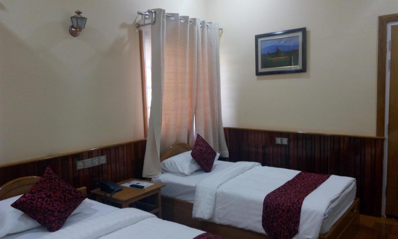 Hotel Juno Pakokku Extérieur photo