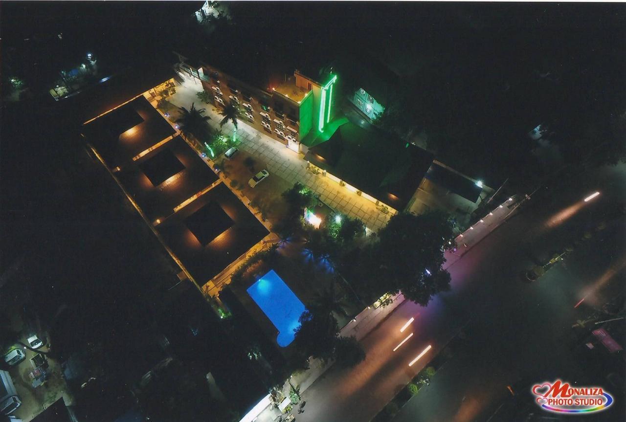 Hotel Juno Pakokku Extérieur photo